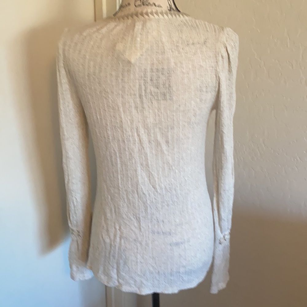 Lucky Brand Brand New Pullover Embroidered Slight Bell Sleeve Top Boho Modern - Picture 3 of 10